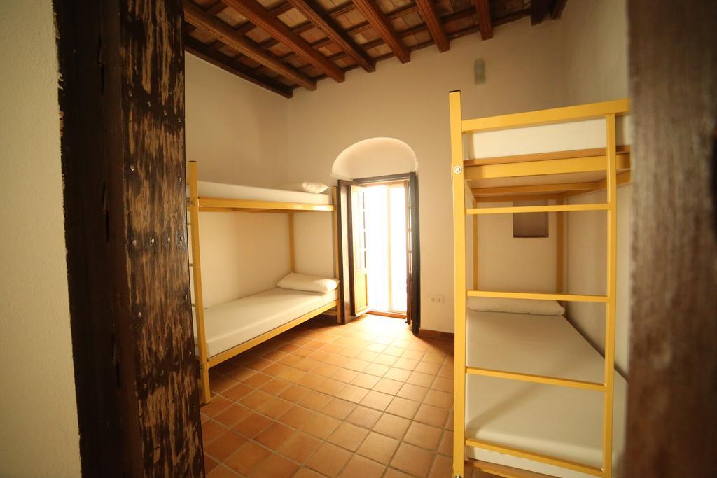 Wake Up In Tarifa Hostel & Restaurant Lounge Bilik gambar