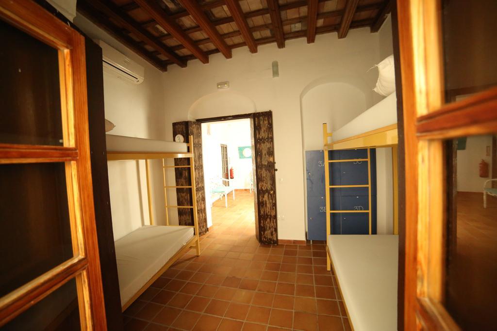 Wake Up In Tarifa Hostel & Restaurant Lounge Bilik gambar